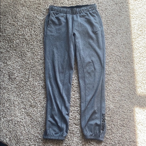 Nike Pants - Women’s Sweatpants